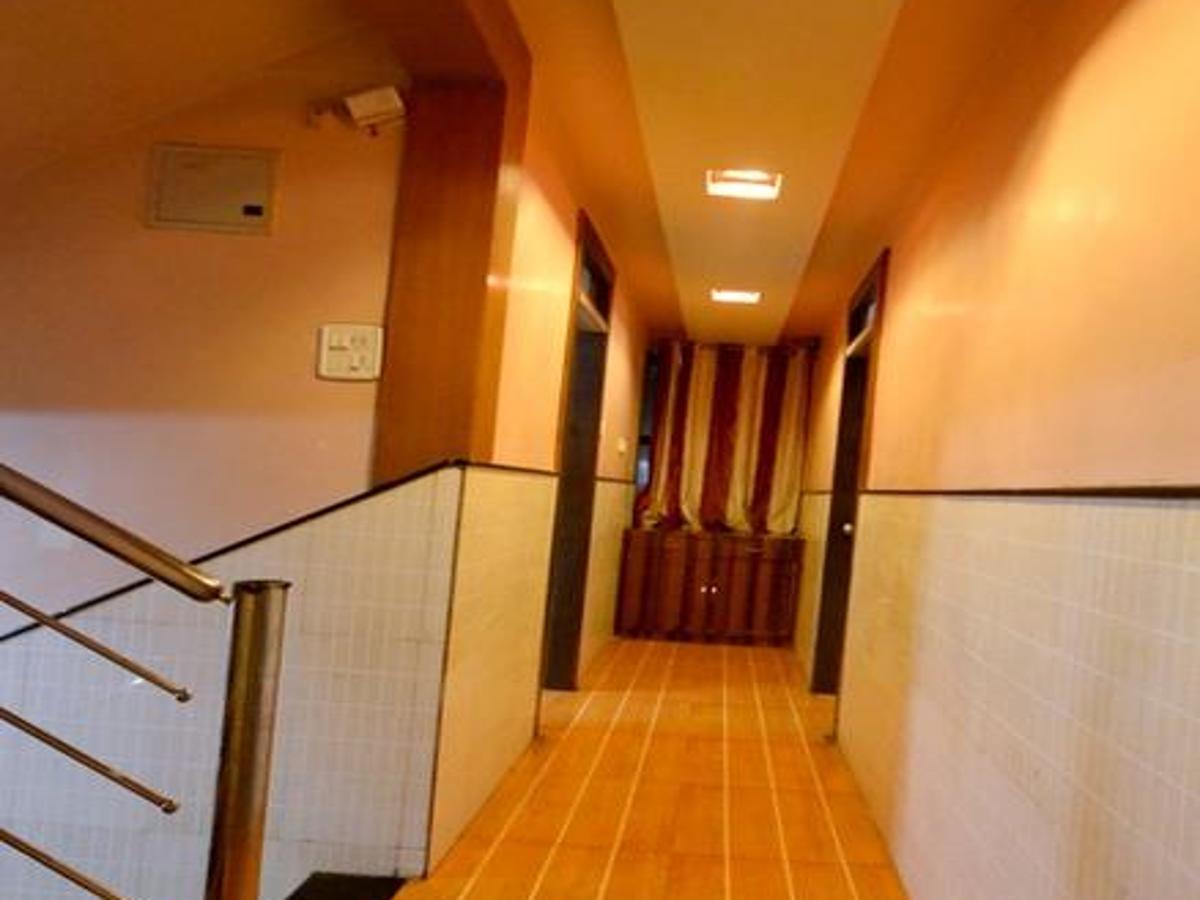 Hotel Sai Hari Prasad Shirdi Exterior photo